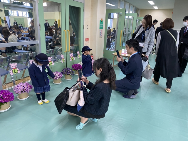 東大阪大学附属幼稚園  子ども制服 衣替え | 東大阪大学附属幼稚園ブログ