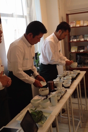 「玉しずく」茶宴