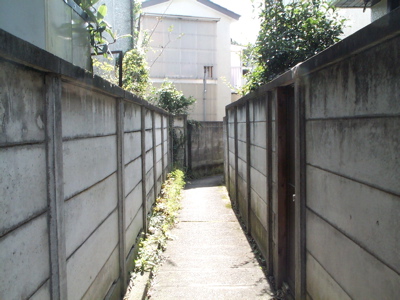 heisoku_kabe