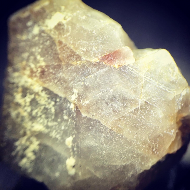 巨大な両錐の煙水晶 滋賀県野洲市希望ヶ丘産 1780g 自己採集