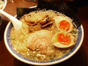 ラーメン 岩本屋
