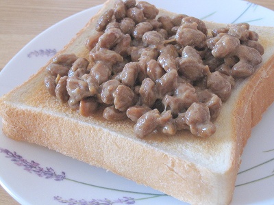 納豆トースト