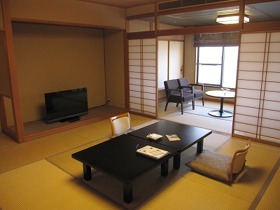 虹と海部屋