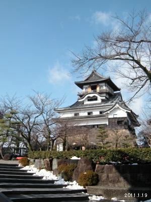 le19janvier2011_国宝 犬山城(白帝城)