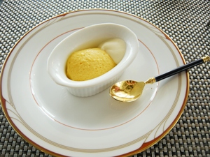 La Maison Blanche Laguna 蒲郡 マンゴムース