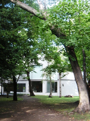 »¥ËÚ_Ãλö¸ø´Û¤ÎÄí±à¤«¤é˾¤àƻΩ»°´ß¹¥ÂÀϺÈþ½Ñ´Û/Migishi Kotaro Museum of Art, Hokkaido