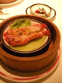銀座アスター お茶の水賓館 フカヒレスープ