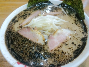 なんつっ亭のラーメン
