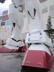 ガンダム足