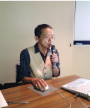 講演中の笠原先生