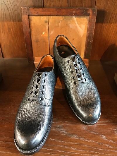 CLINCH Service shoes | BRASS BLOG CLINCH Service shoes | BRASS BLOG