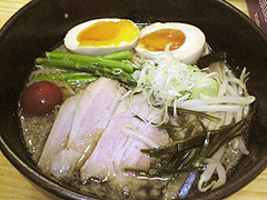 こってりしろ八麺 ホソパラガス 塩ミニトマト