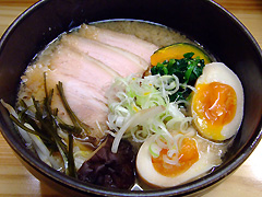 こってりしろ八麺 モロヘイヤとかぼちゃ
