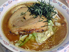 魔女のカレー 炙りチャーシューカレーラーメン