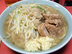 二郎 歌舞伎町 チャーシュー