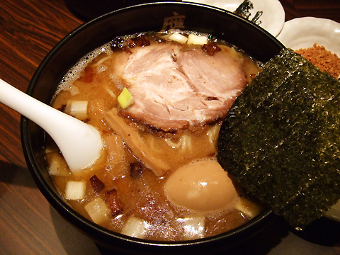 麺屋武蔵 鷹虎 1:3醤油ら〜めん