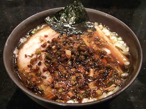 めじろ 焦がしねぎら〜めん