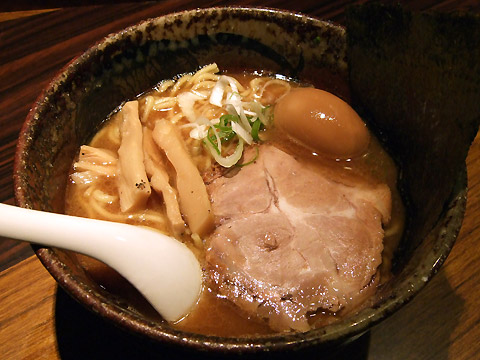 麺屋武蔵 虎洞 味玉ら〜麺