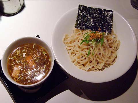 裏不如帰 煮干つけそば
