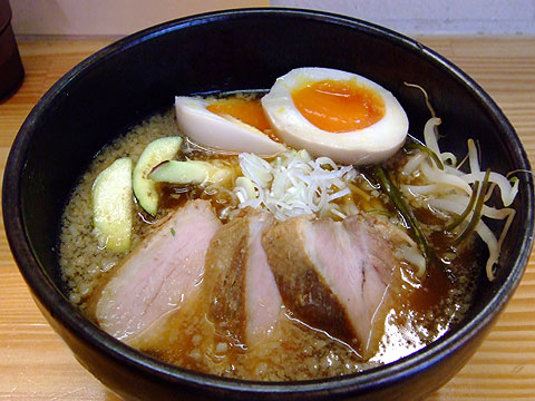 こってりしろ八麺 水なす