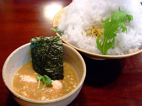 儀左衛門 みぞれ味噌つけ麺