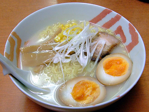 Akiba Noodle さくら スガキヤ和風とんこつ+味玉