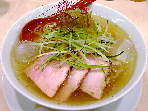 七彩 冷やしらーめん(塩)