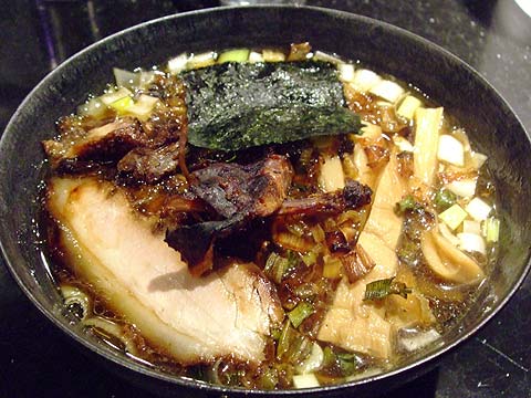 めじろ 焦がしネギら〜麺