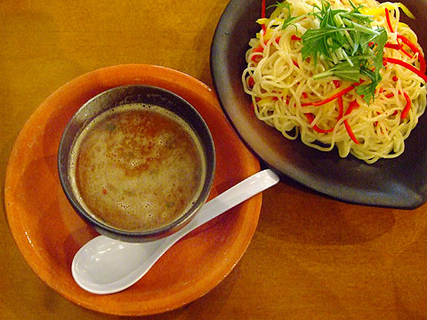 生粋 つけ麺秋刀魚鶏白湯