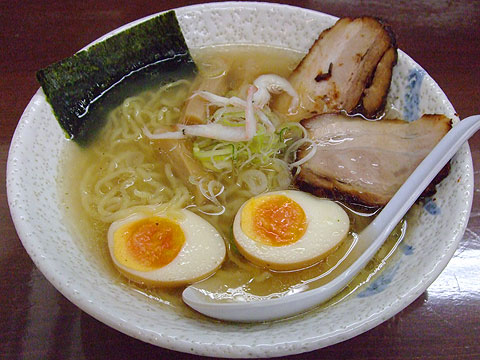 麺家いろは 小田急催事 白エビ塩らーめん