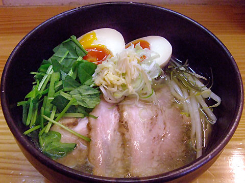 旬麺しろ八 塩しろ八麺+ほうれん草