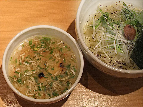 我武者羅 梅紫蘇と炙り鶏の塩つけめん