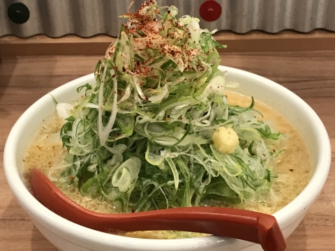 ソラノイロNIPPON 北海道ネギ味噌ラーメン
