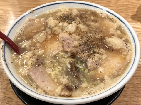 凪@川口 ふつうの煮干ラーメン 背脂