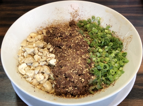 稲荷屋@稲荷町 汁なし担々麺