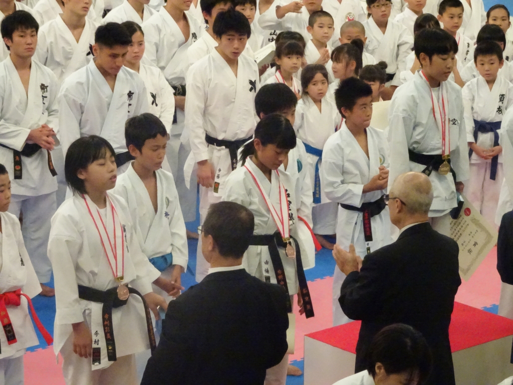 由楠表彰式 優勝は清空塾 曽根紅愛