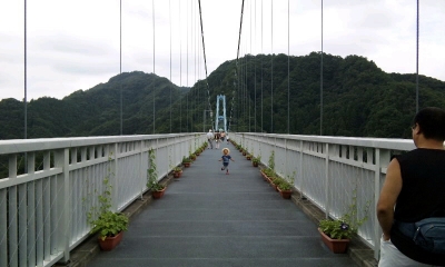 竜神大吊橋 入口付近より