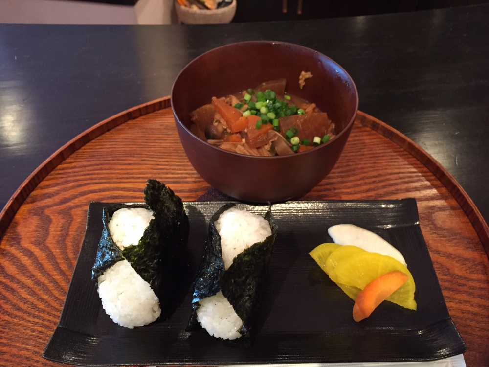 おにぎり屋 / 豚汁セット