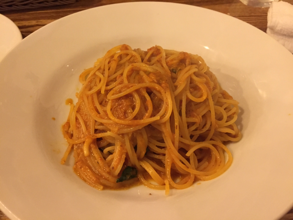 TRATTORIA 2 COLORI (トラットリア ドゥエ コローリ) / ワタリガニのトマトクリームソース スパゲッティ