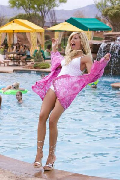 its_funny_when_blondes_fail_640_05.jpg