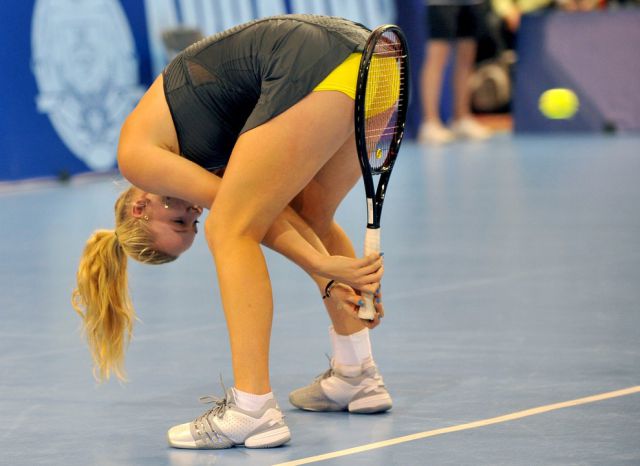 its_funny_when_blondes_fail_640_31.jpg