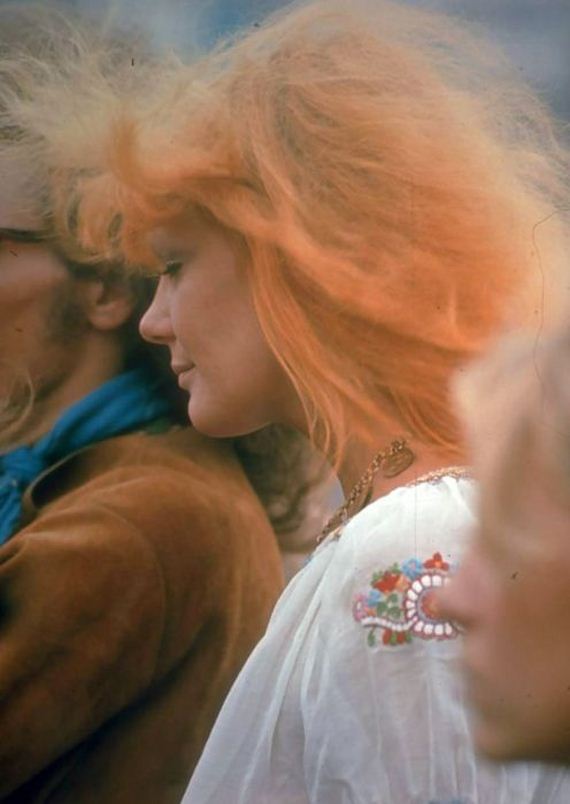 23-woodstock_women.jpg