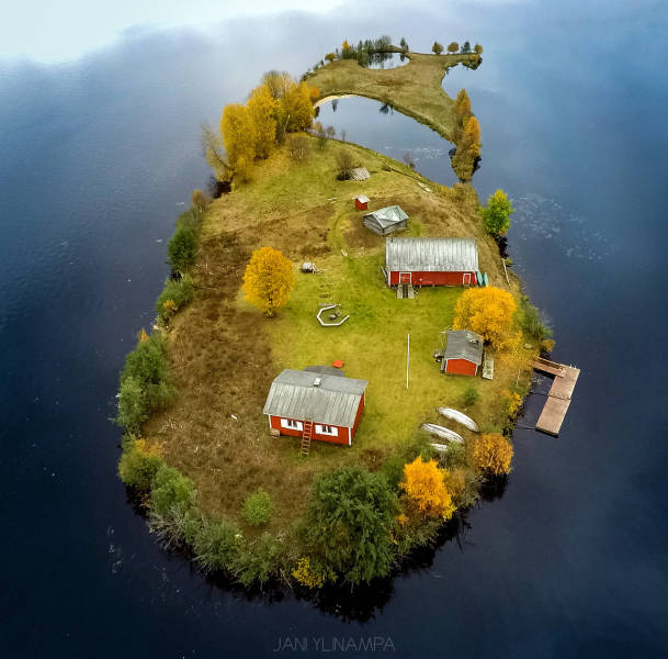 the_island_of_kotisaari_finland_is_marvelous_throughout_all_four_seasons_640_03.jpg