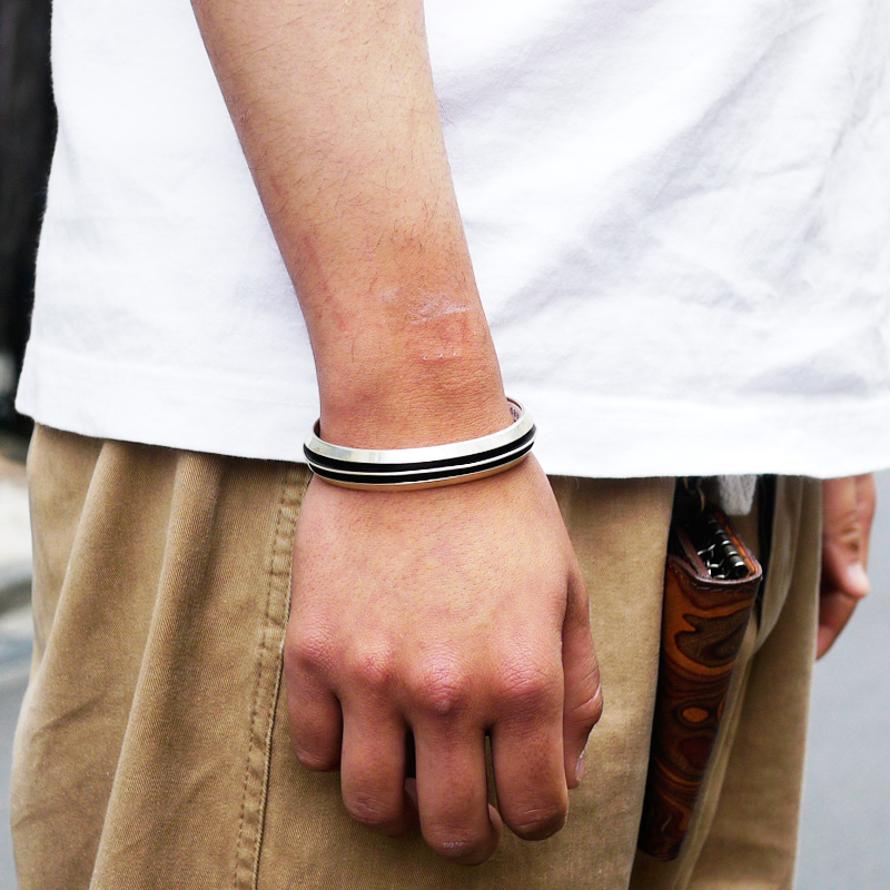 TOM HAWK 2連　バングル 楽天市場】TOM HAWK トムホーク 【 2 line V-shaped Bangle 13mm