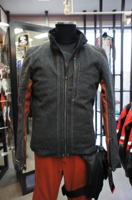 ☆NEW ITEM ☆ ウインターレイジャケット ：KUSHITANI宇都宮店
