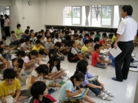 芦原小学校4年生の総合学習授業に協力。