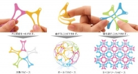 曲がって、つなげて、通せるのが特徴です。