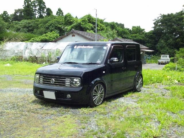 ラッシュ 車高調　z11 キューブ