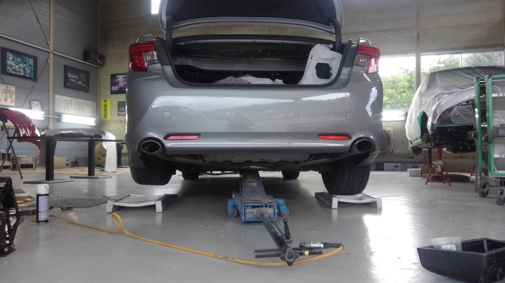 GRX130 マークX』 RUSH車高調SEDAN CLASS装着して頂きました GRX130 マークX』 RUSH車高調SEDAN CLASS装着して頂きました