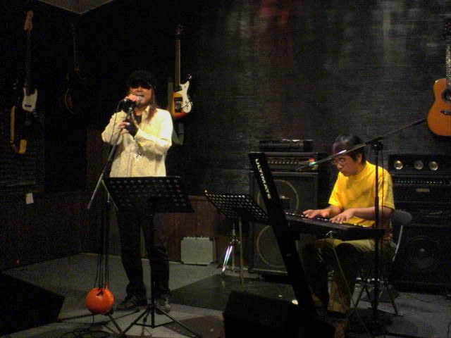 左側がスティービーさんです(*^_^*)